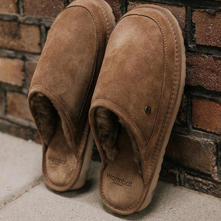 Cowra suède mud thumbnail 1